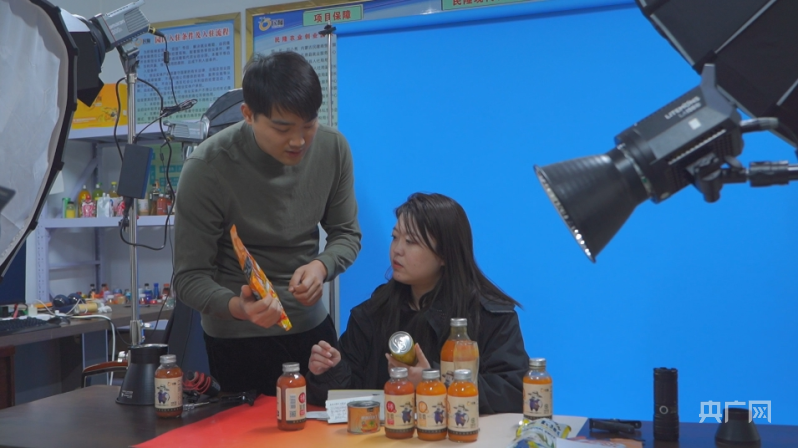 蒙古｜一颗普通的黄柿子“红了”麻将胡了试玩模拟器乡村振兴看内(图2)